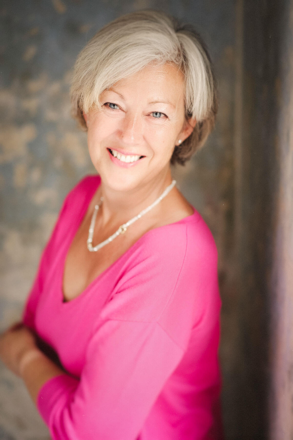 How to Look Good in Headshot Photos: Tips from an Expert Photographer