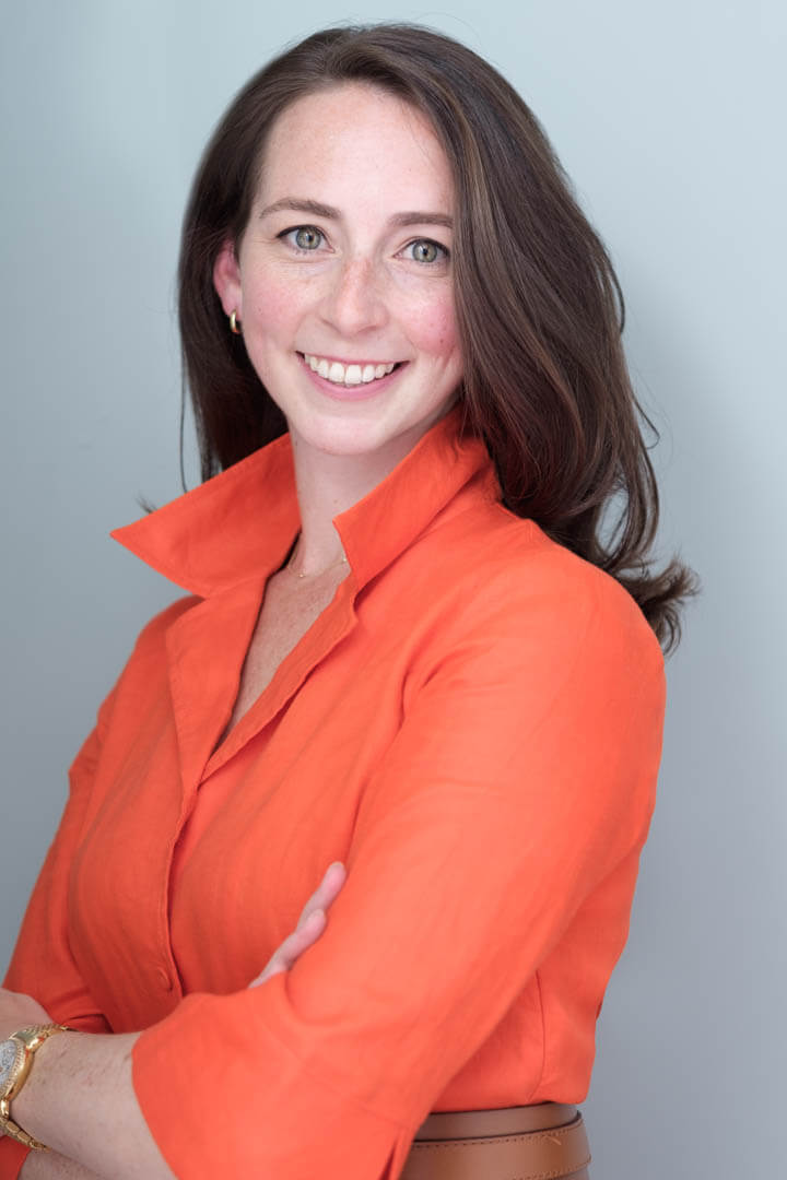 Best headshot photographer Isle of Wight for LinkedIn profiles