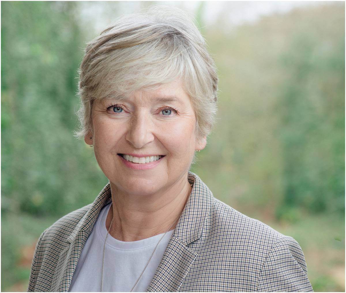Great Business Headshots for older woman